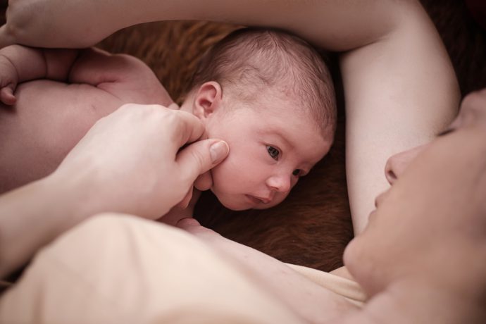 Wenn drei Uhr Nachts das Baby brüllt: 13 Gedanken von Mamas