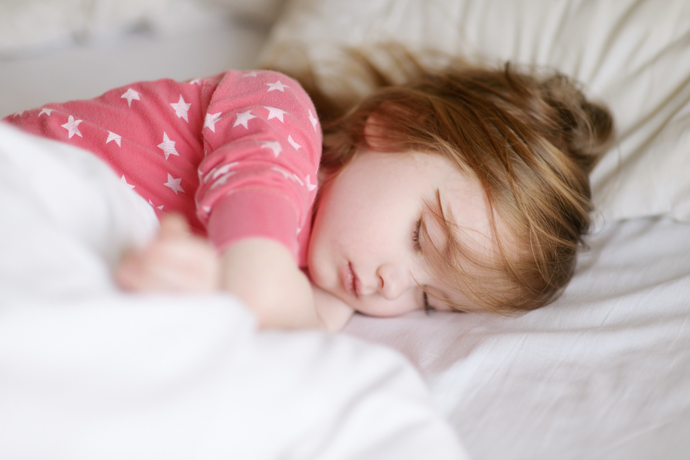 Süße Träume: Das ist die beste Schlafenszeit für dein Kind