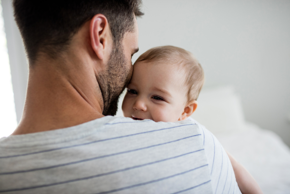 Warum Unternehmen von zufriedenen Vätern als Arbeitskraft profitieren