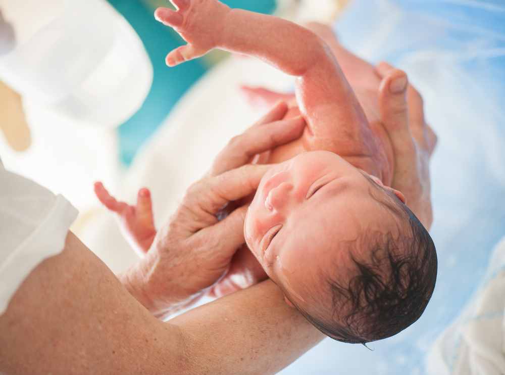 Kleines Wunder: Diese Dinge passieren in den ersten 60 Minuten nach der Geburt