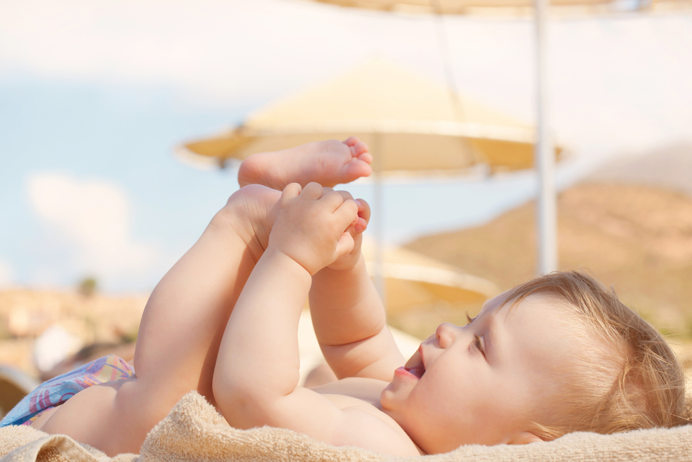 Erster Sommer mit Baby: Worauf du achten solltest