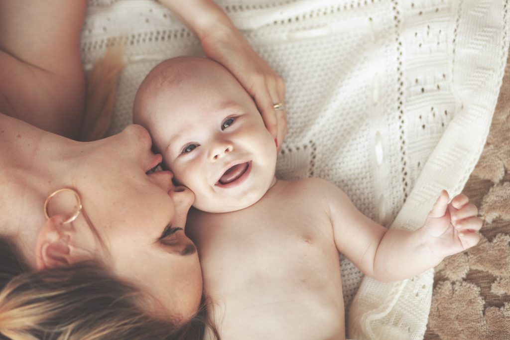 Das erste Jahr: Das sind die 7 schönsten Momente mit deinem Baby