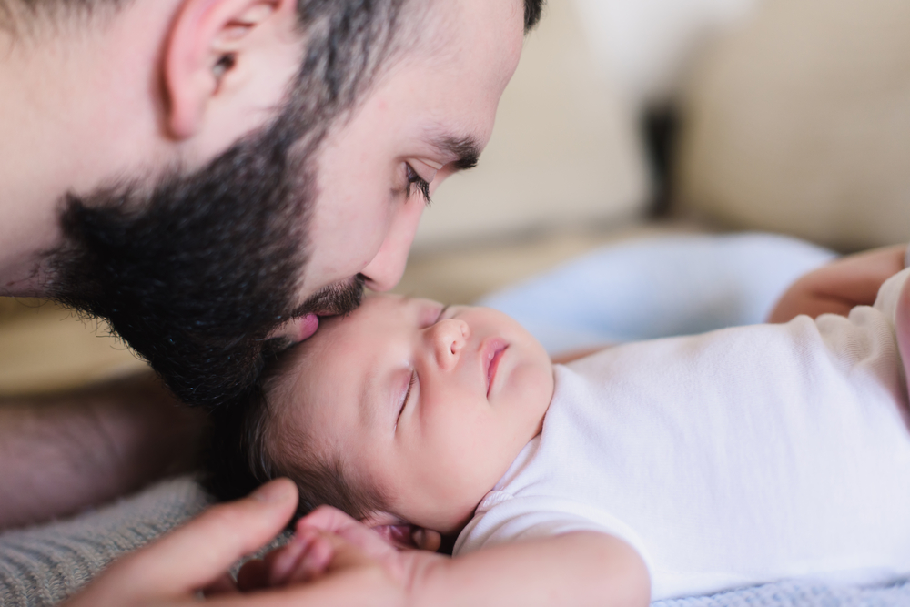6 Tipps, für alle Papas von neugeborenen Babys