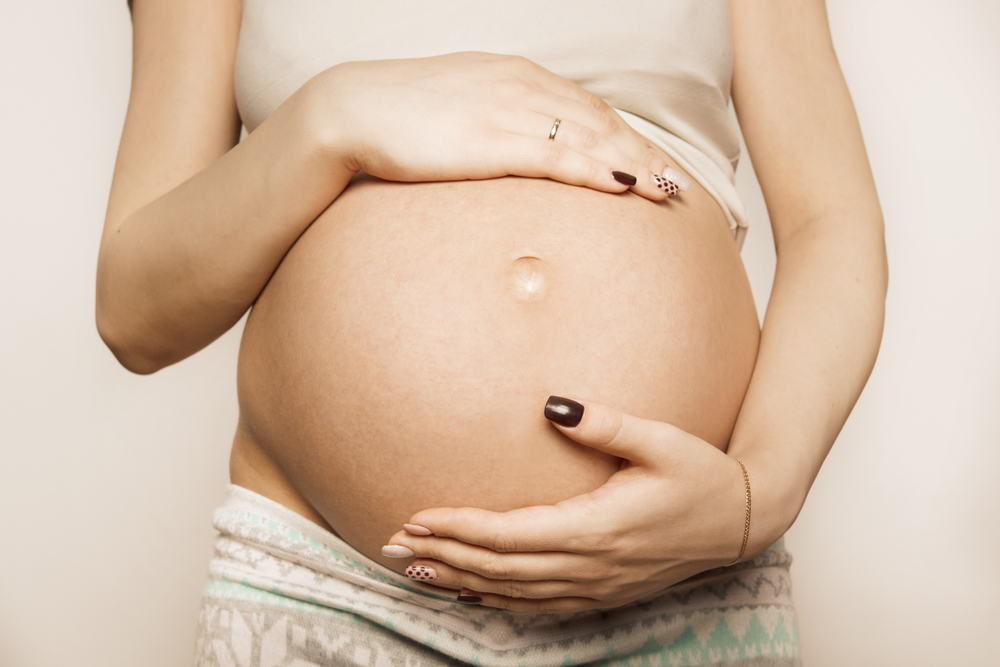 5 Tipps, wie du unangenehme Blähungen in der Schwangerschaft vermeiden kannst