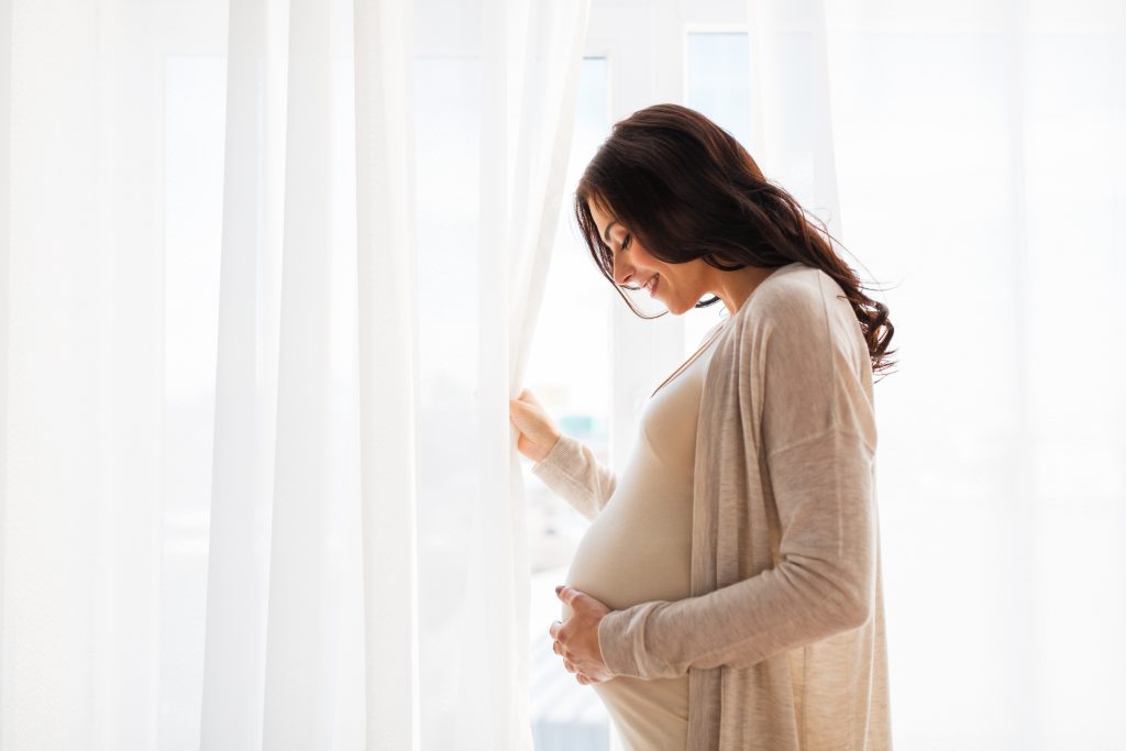 Studie: Schwangerschaft führt zu Kettenreaktion