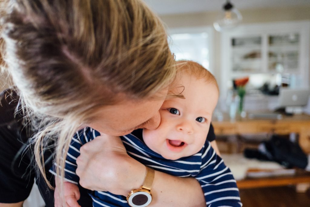 Können Kuscheleinheiten die Gene deines Babys verändern?